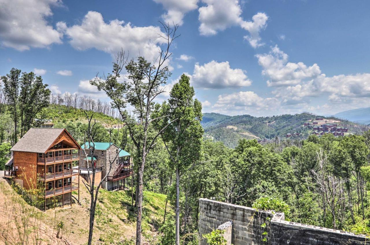 Modern Cabin With Hot Tub And Game Room In Gatlinburg! Εξωτερικό φωτογραφία